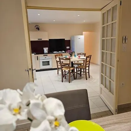 La Gilleraie De Campagne Proche Du Puy Dufou Nyaraló *