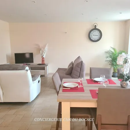 La Gilleraie De Campagne Proche Du Puy Dufou Nyaraló Le Boupère