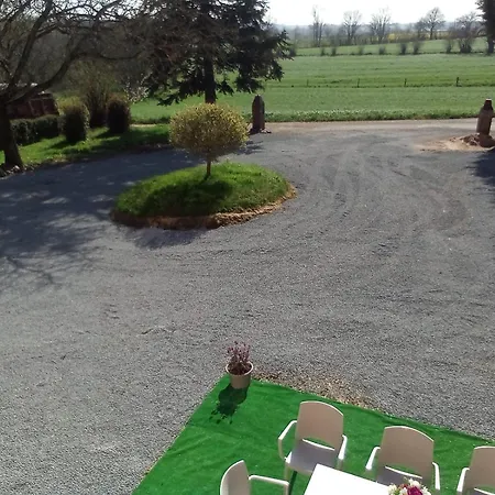 La Gilleraie De Campagne Proche Du Puy Dufou *